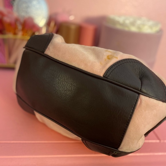 SOLD Juicy Couture Purse - Picture 6 of 8